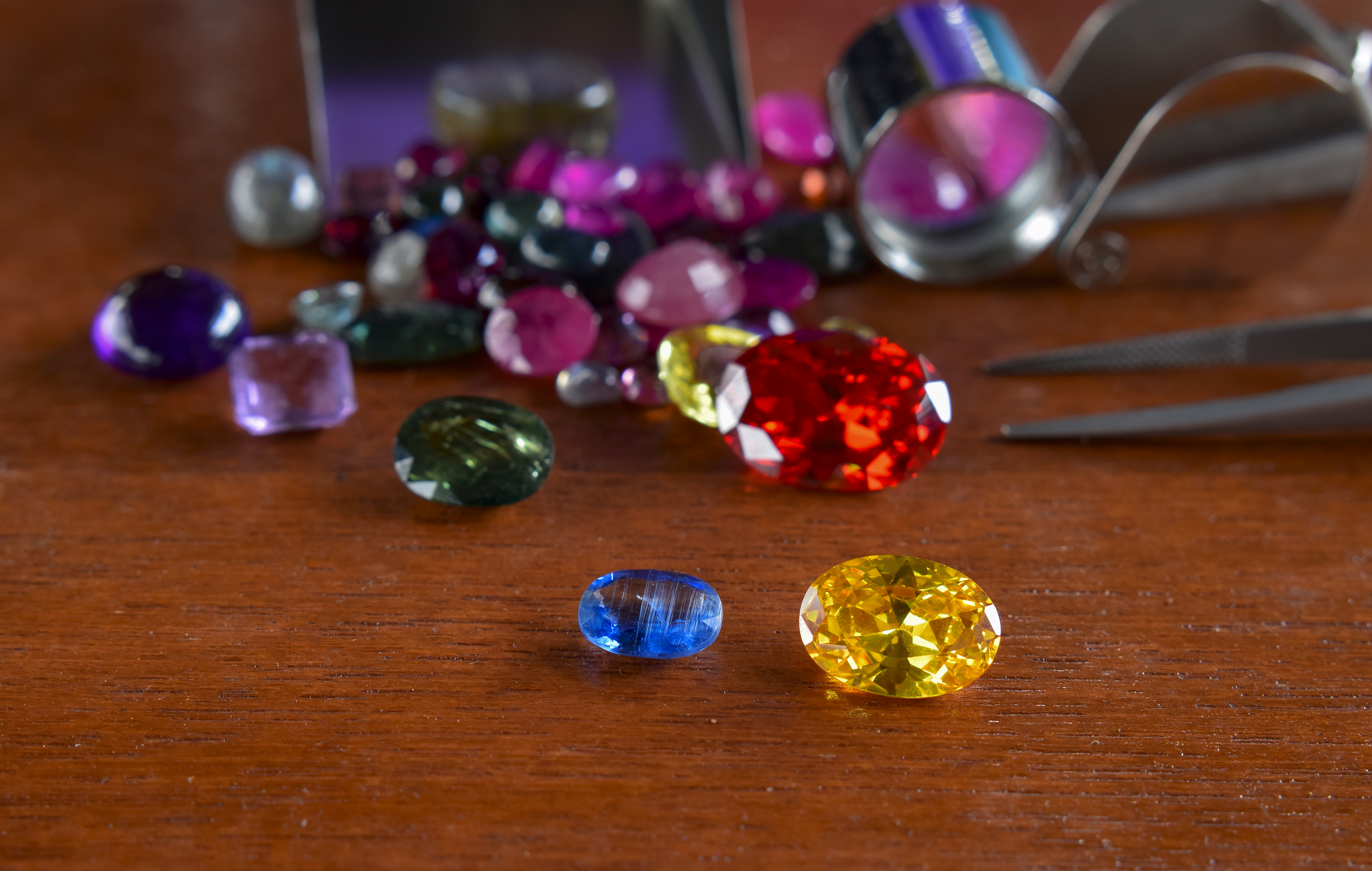Explore premium gemstones in Montreal - Ceylon Sky Blue Gems